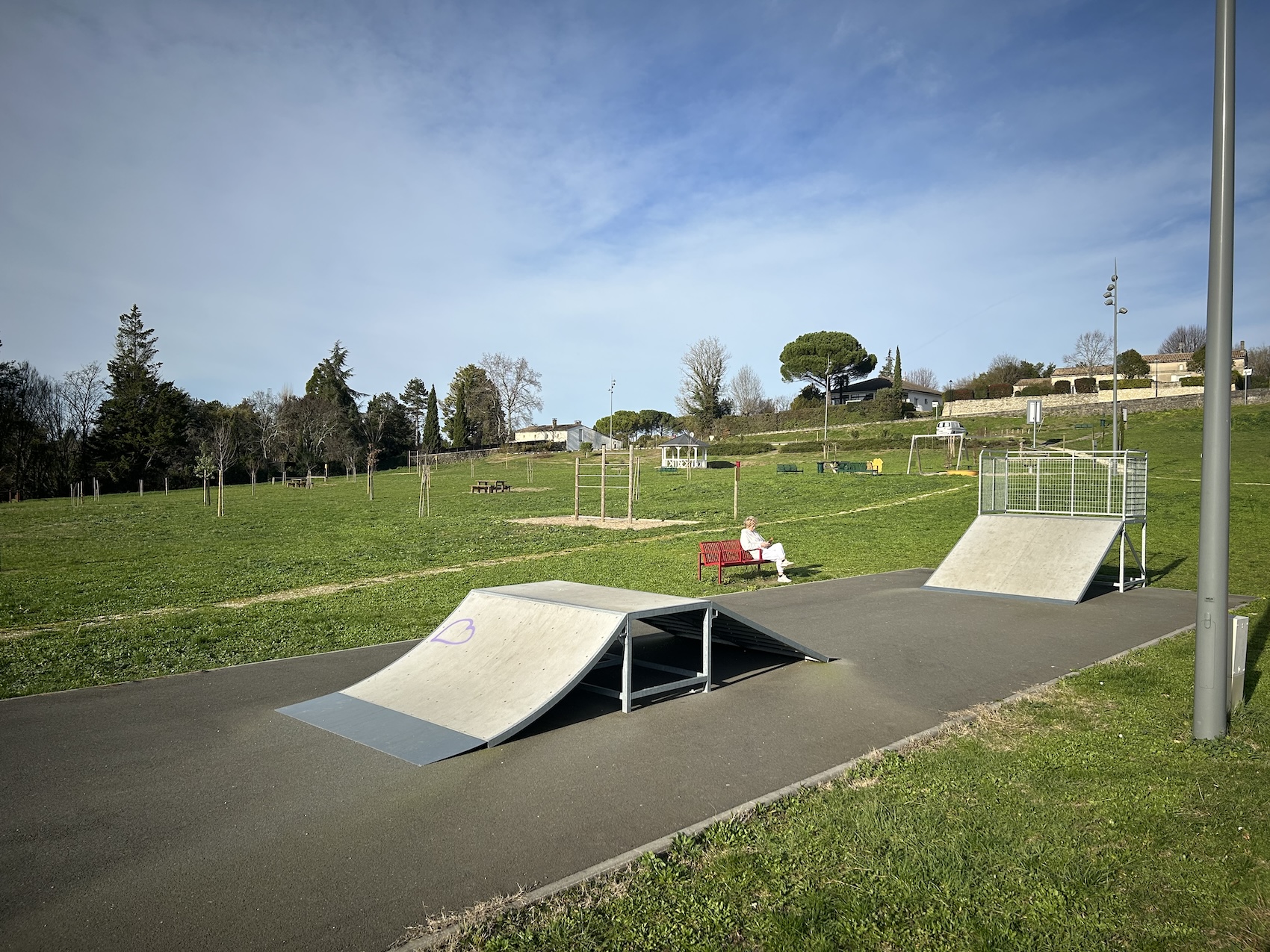 Saint-Romain-la-Virvée skatepark